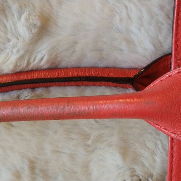 Kate Spade Quinn Vila Abelle large tote in bow, red leather. - Picture 11 of 14